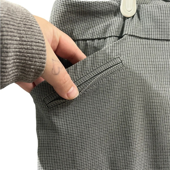 Reitman’s gray small checkered pants, size 18 with stretch. NWOT - Picture 3 of 6